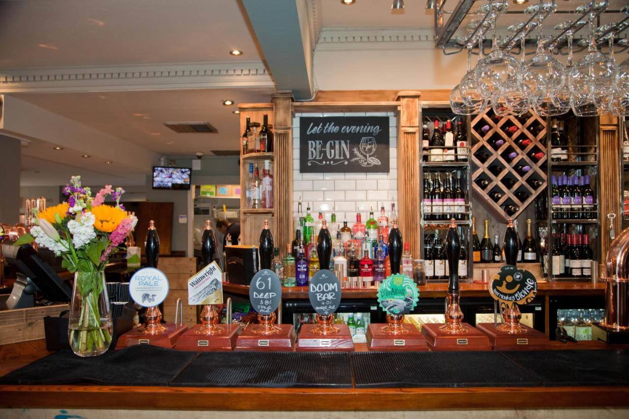 The Royal Hotel Bolton-le-Sands Εξωτερικό φωτογραφία